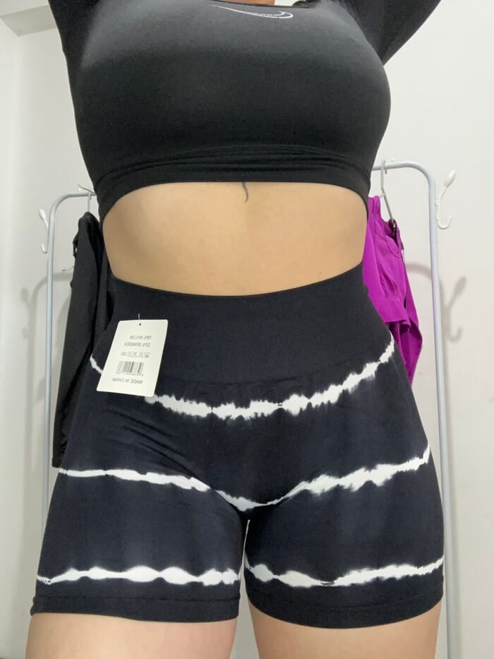 Short KIKA - Imagen 2